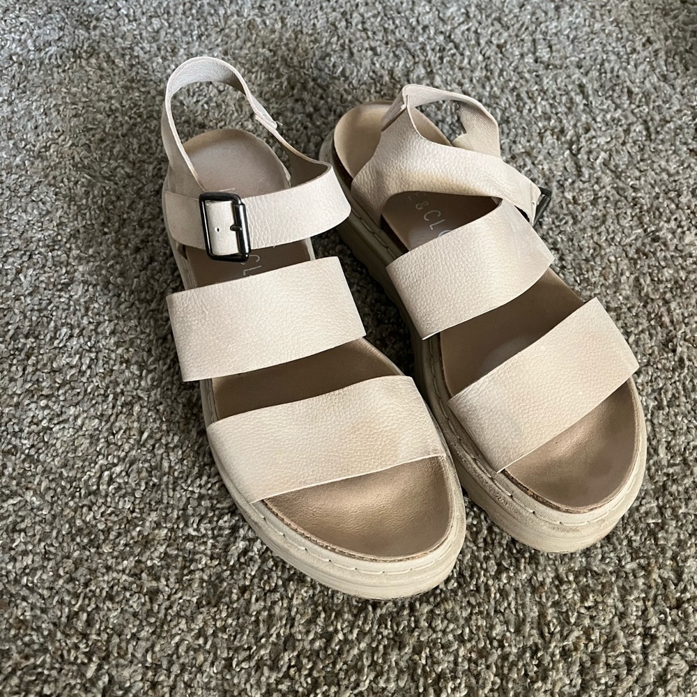 Musse and Cloud Platform Leather Sandals